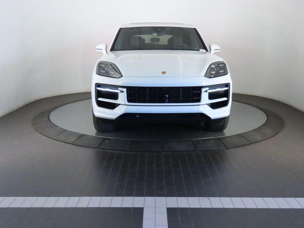 Thumbnail: 2025 Porsche Cayenne - 10