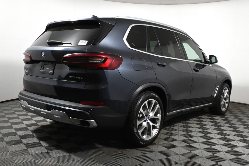 2022 BMW X5 xDrive45e 7