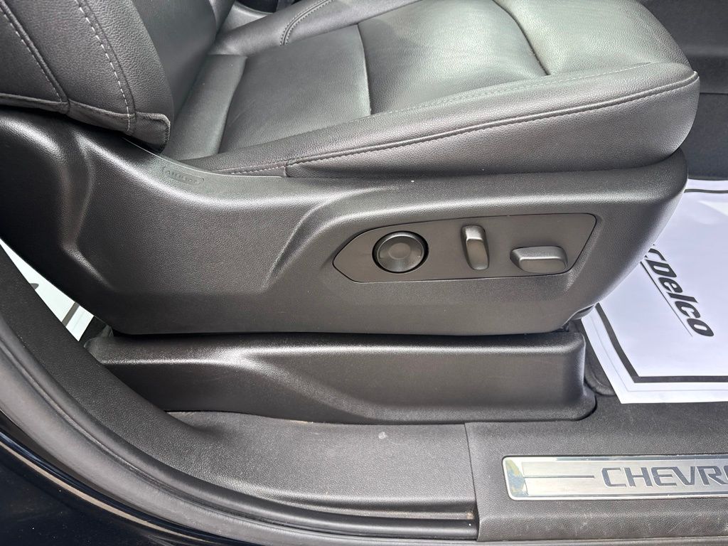 Used 2022 Chevrolet Suburban SUV