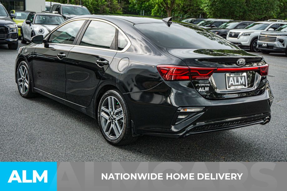 Used 2019 Black Kia EX image 5