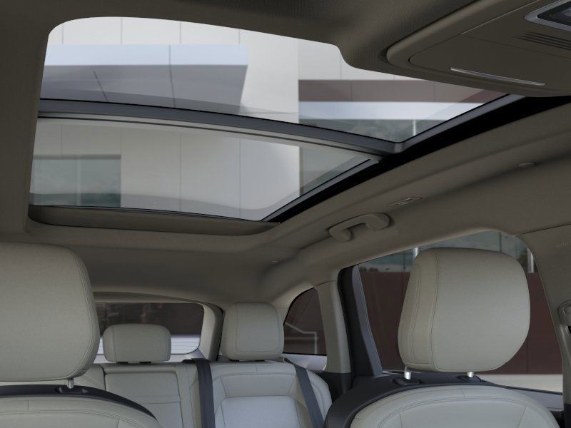 New 2026 White Platinum Clearcoat Metallic Lincoln Premiere image 22