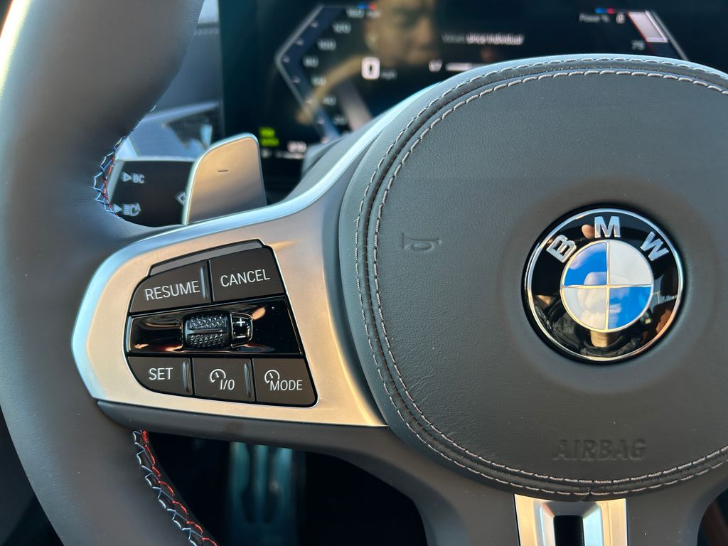 Thumbnail: 2027 BMW X7 - 19