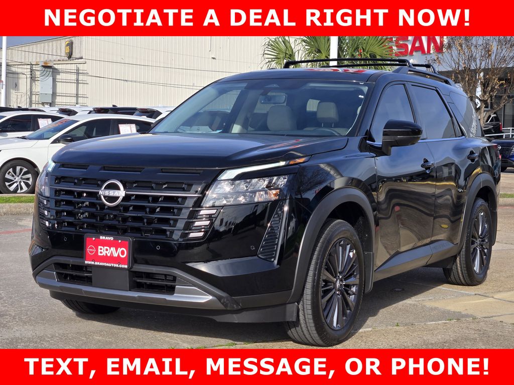 2026 Nissan Pathfinder SL