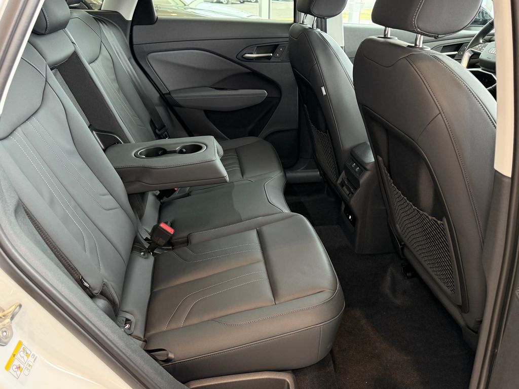 Thumbnail: 2026 Audi Q3 - 14