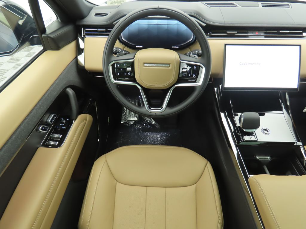 Thumbnail: 2025 Land Rover Range Rover Sport - 10