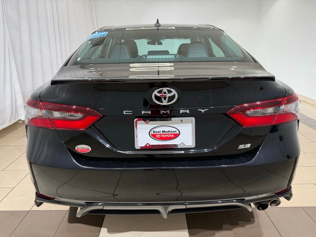 Thumbnail: 2023 Toyota Camry - 4