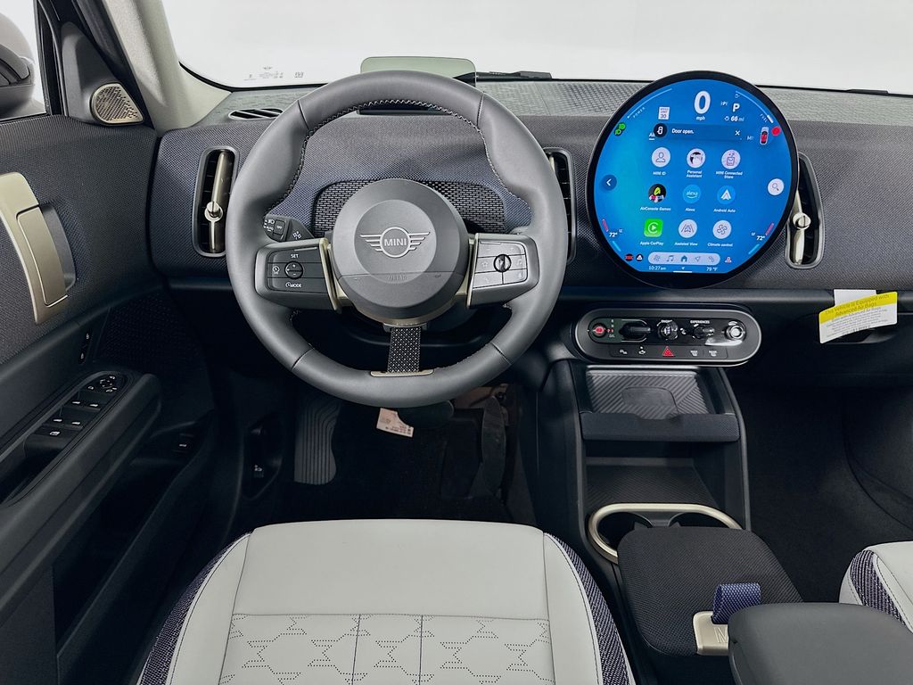 2025 MINI Cooper Countryman Base 19
