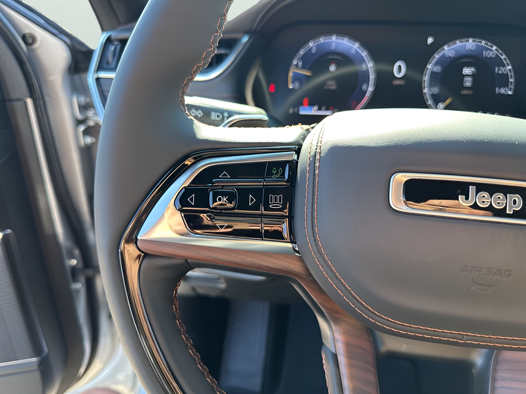 New Car 2025 Jeep Grand Cherokee  Summit For Sale Under $60,000 In Austin, Texas