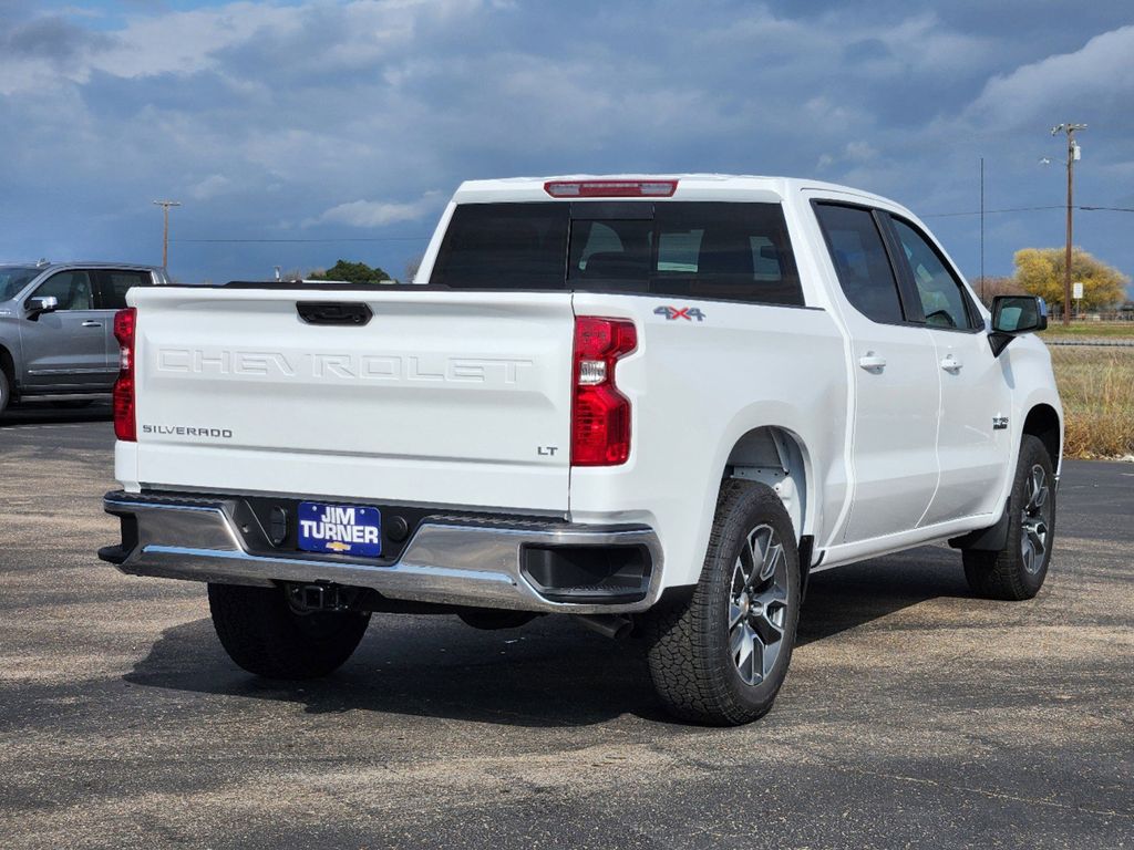 2025 Chevrolet Silverado 1500 LT 3