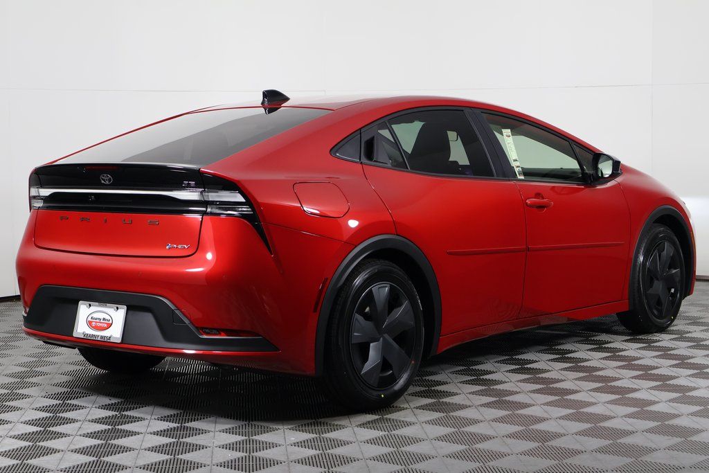 Thumbnail: 2026 Toyota Prius - 2