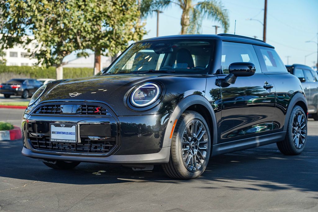 2025 MINI Cooper S  5