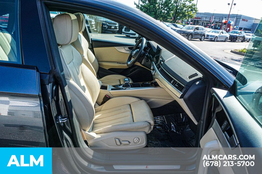 Used 2025 White Audi  image 23