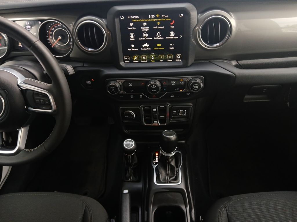 Used Car 2023 Jeep Gladiator  Overland For Sale Under $35,000 In Austin, Texas