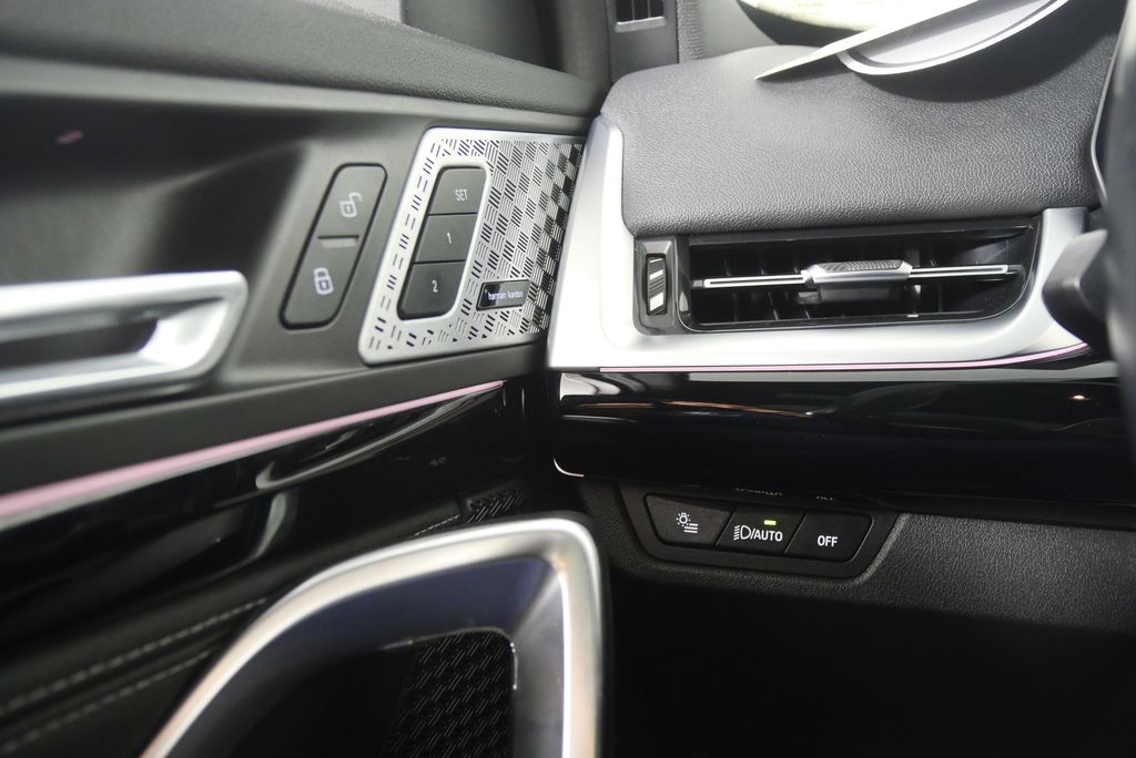 2023 BMW X1 xDrive28i 21