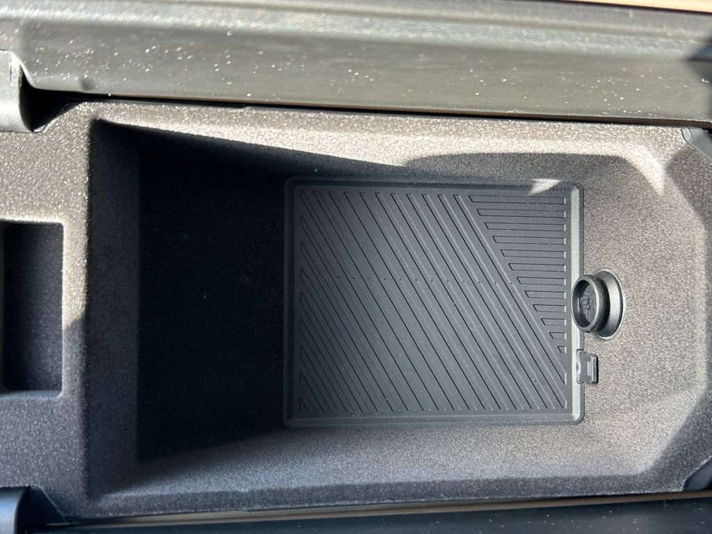 Thumbnail: 2026 BMW 5 Series - 29