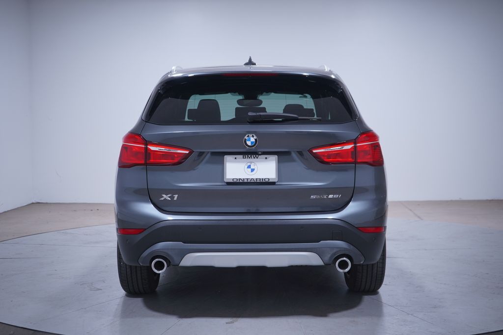 2022 BMW X1 sDrive28i 5