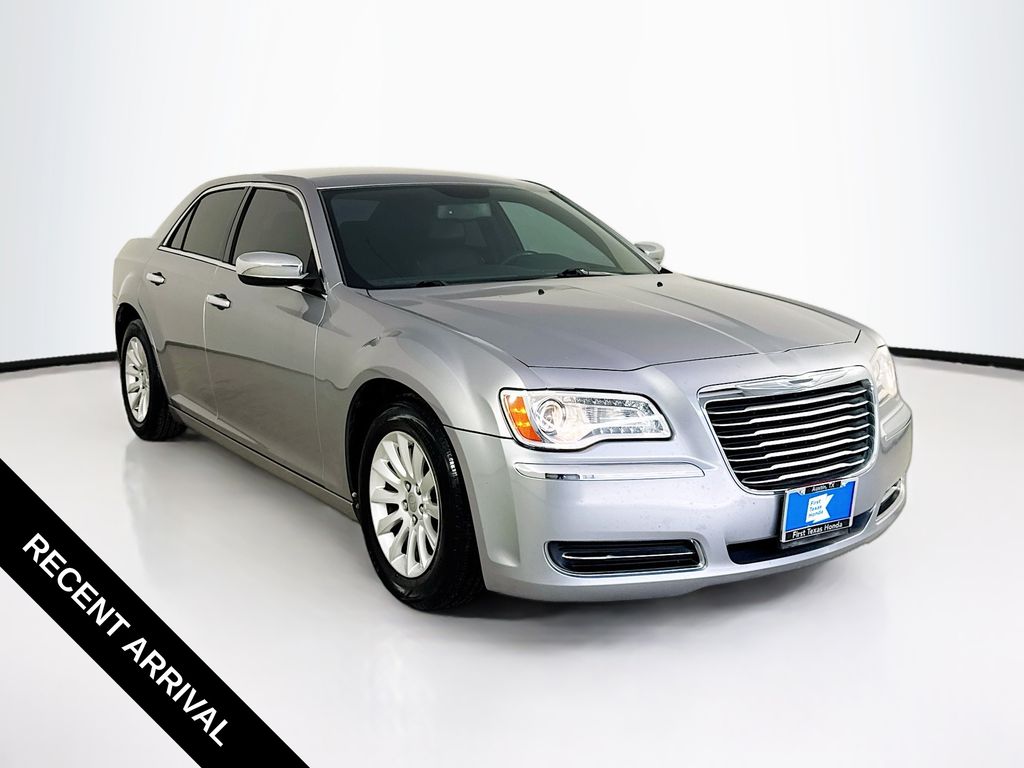 2014 Chrysler 300 RWD