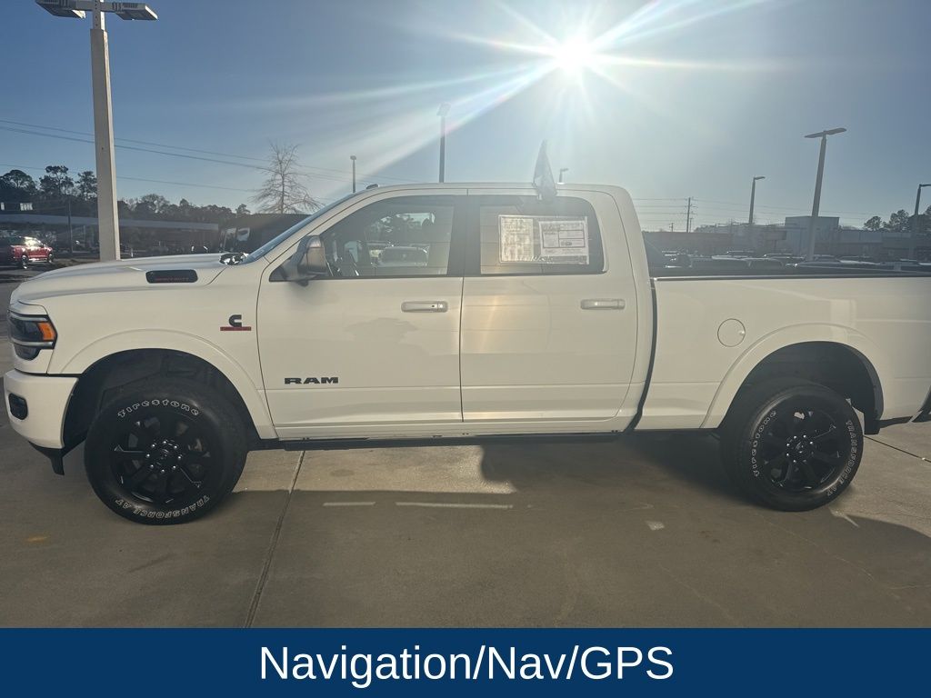 2022 Ram 2500 Laramie Crew Cab 4x4 6'4" Box