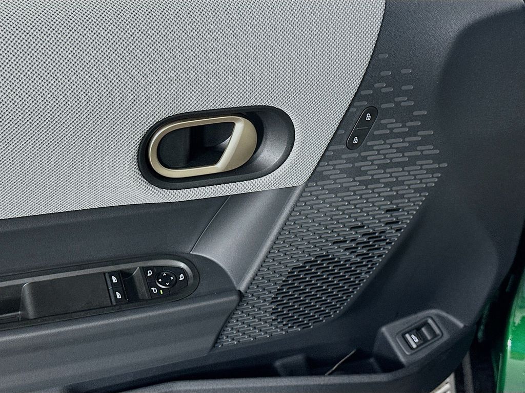 Thumbnail: 2026 MINI Cooper - 19