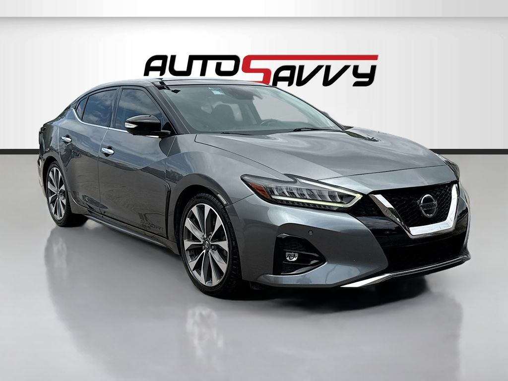 2022 Nissan Maxima Platinum's photo