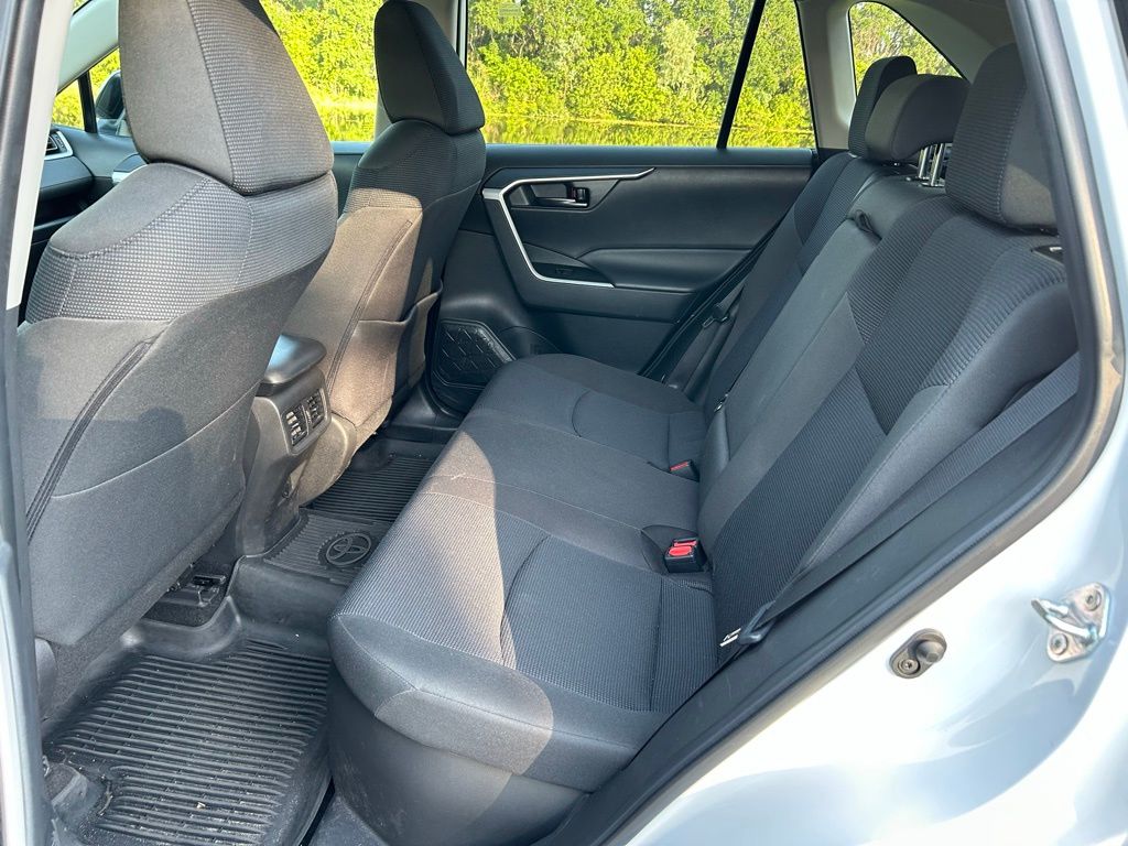 2024 Toyota RAV4 LE 13