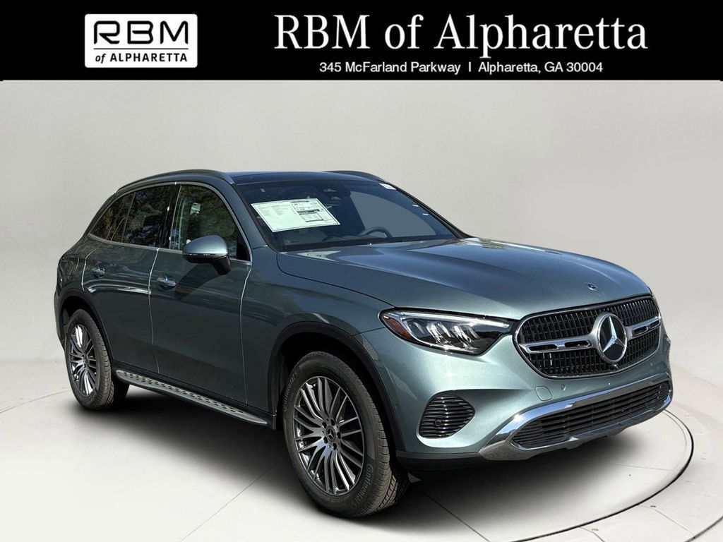 2025 Mercedes-Benz GLC GLC 300 1