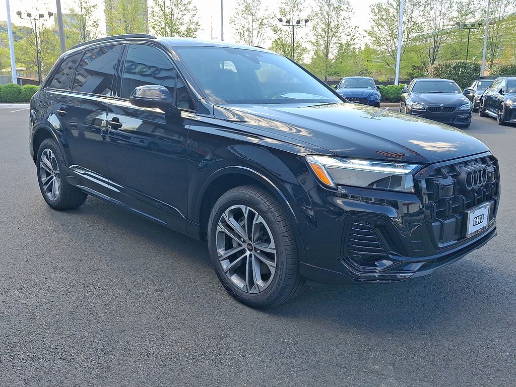 Thumbnail: 2026 Audi Q7 - 2