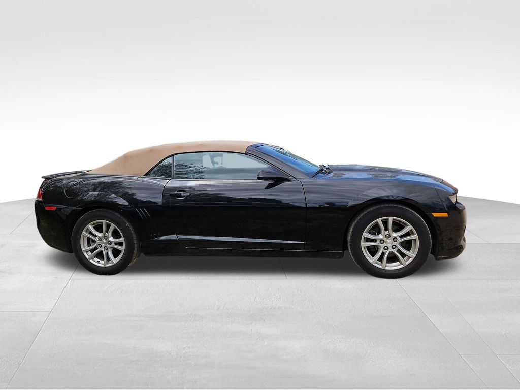 View vehicle photo 4