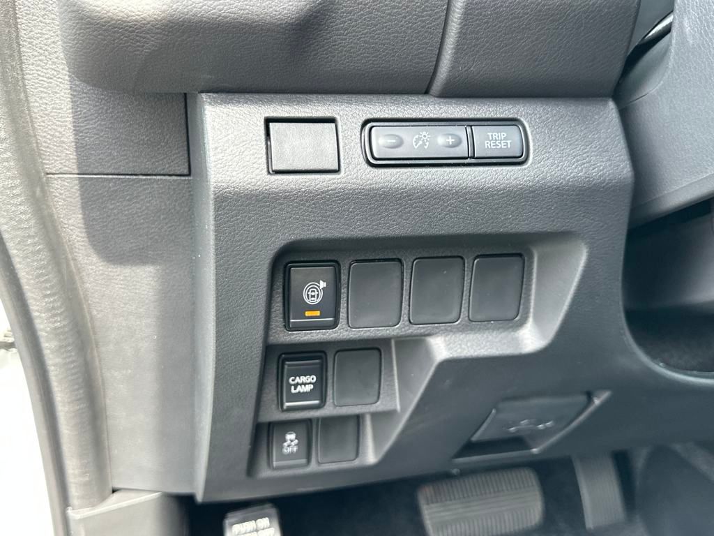 2025 Nissan Frontier SV photo