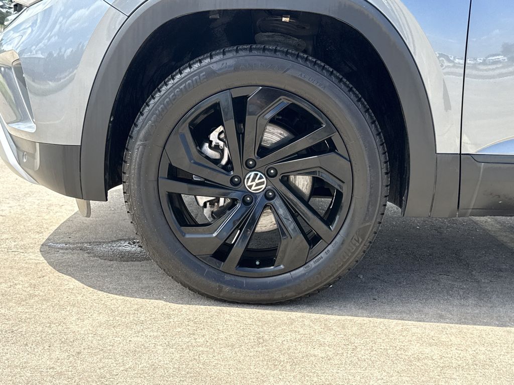 2022 Volkswagen Atlas 3.6L V6 SE w/Technology  at Bayway Cadillac of The Woodlands
