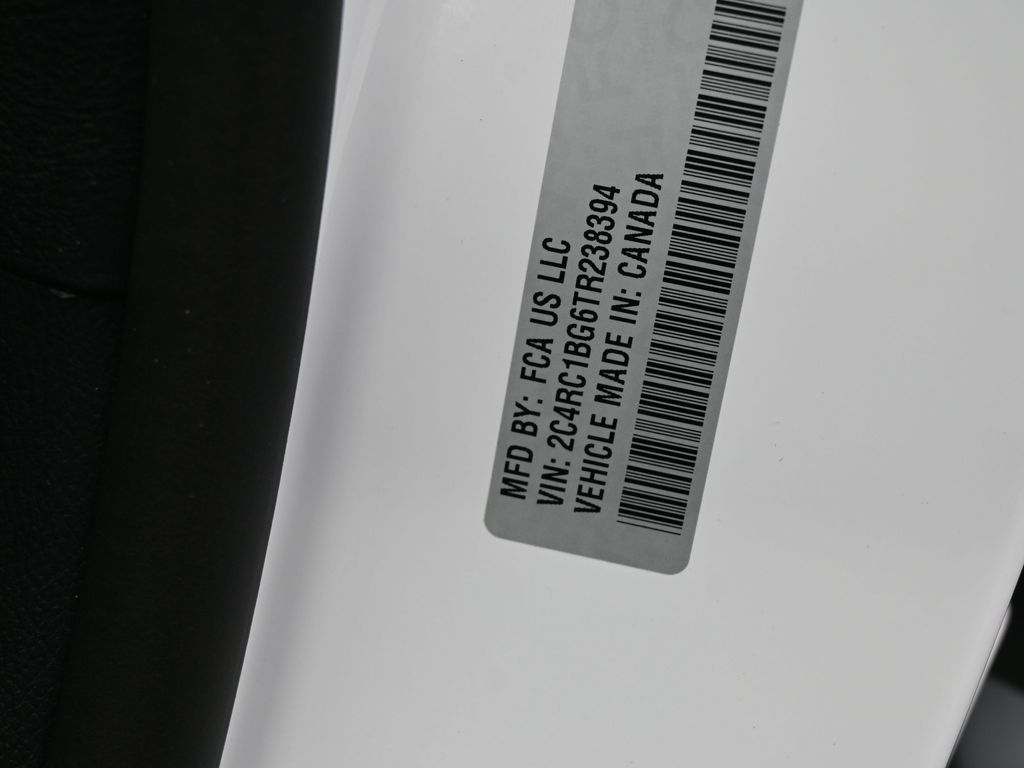 New 2026 Bright White Clearcoat Chrysler Select image 18