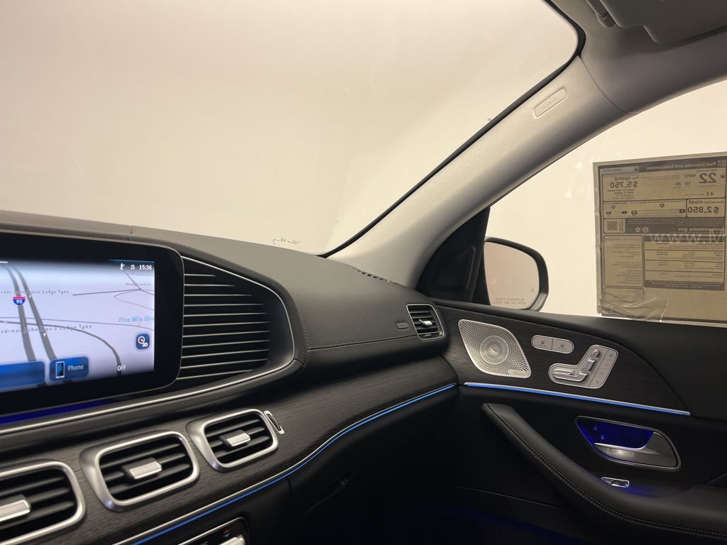 Thumbnail: 2026 Mercedes-Benz GLE - 22