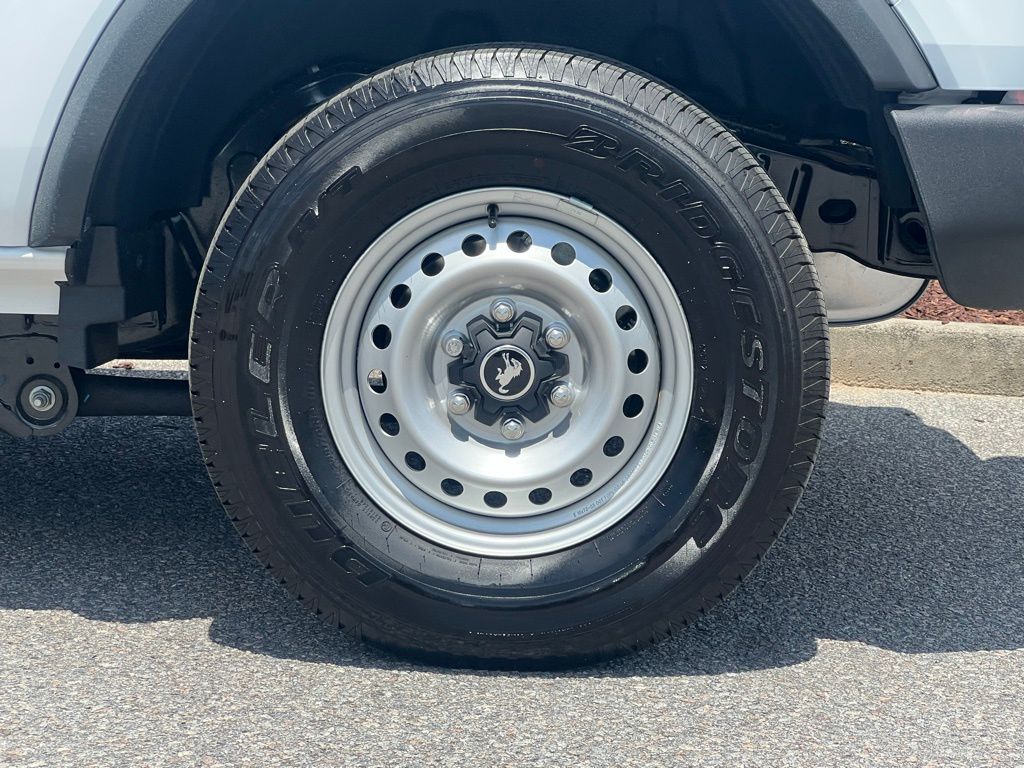 2025 Ford Bronco Base - 10