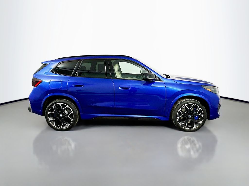 Thumbnail: 2025 BMW X1 - 4