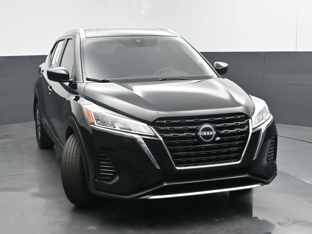 2024 Nissan Kicks SV Xtronic CVT
