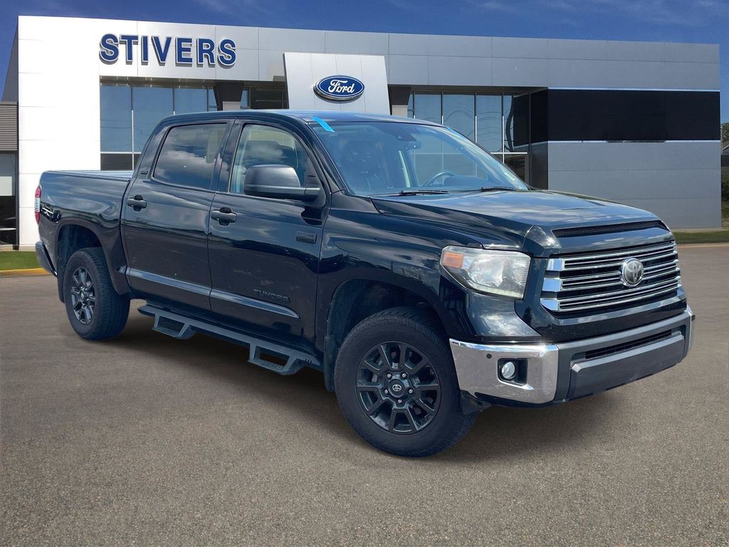 Midnight Black Metallic 2021 Toyota Tundra Pickup Truck Four-Wheel Drive 6-Speed Automatic