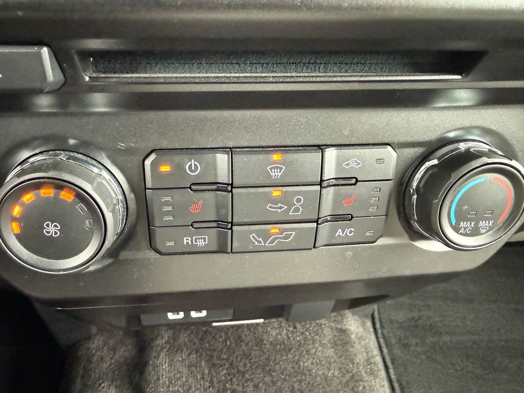 Used 2018 Red Ford XLT image 61