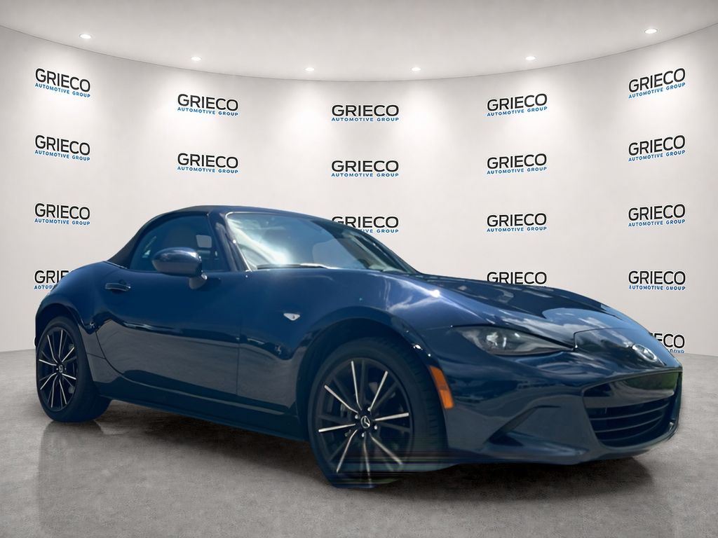 Deep Crystal Blue Mica 2025 Mazda MX-5 Miata Convertible Rear-Wheel Drive 6-Speed Manual
