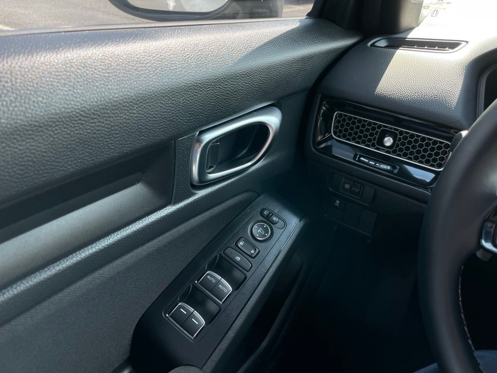 Thumbnail: 2025 Honda Civic - 22