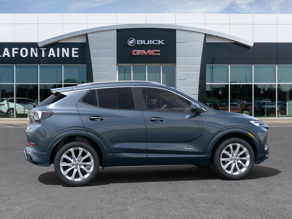 2025 Buick Encore GX Avenir 5