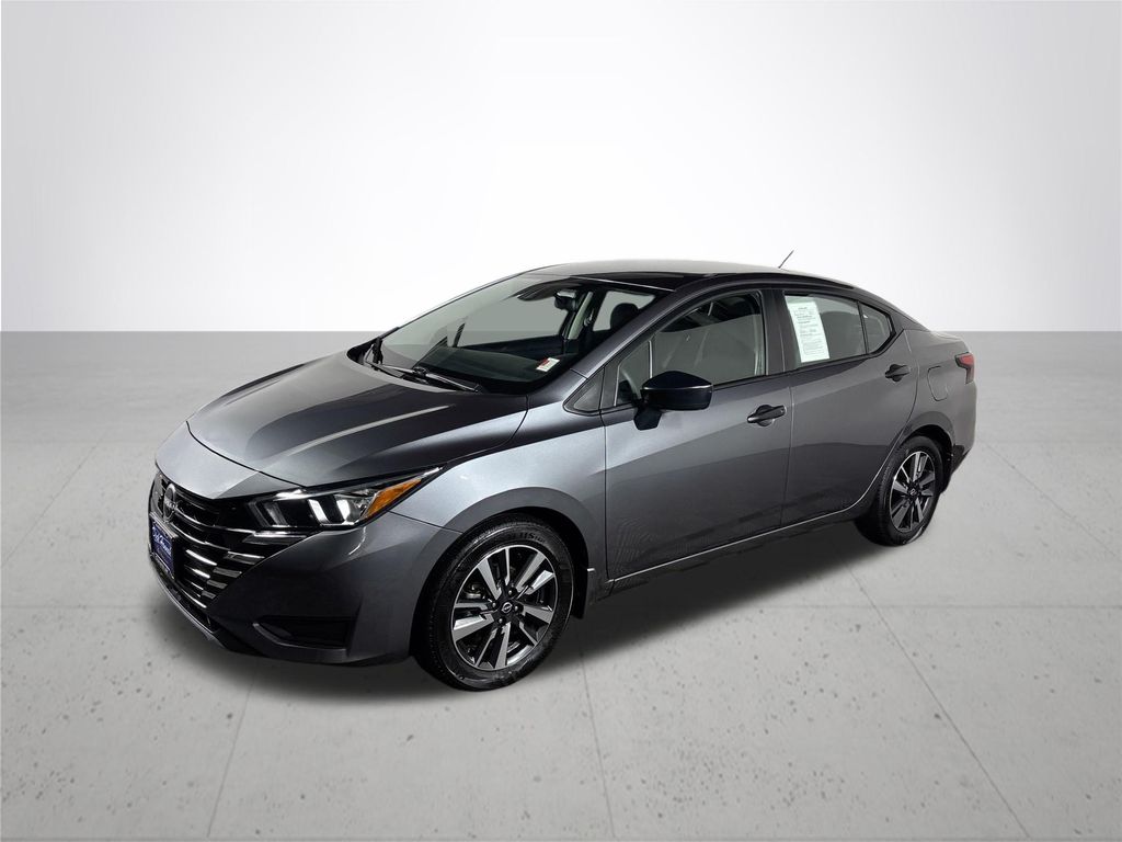 2024 Nissan Versa 1.6 S