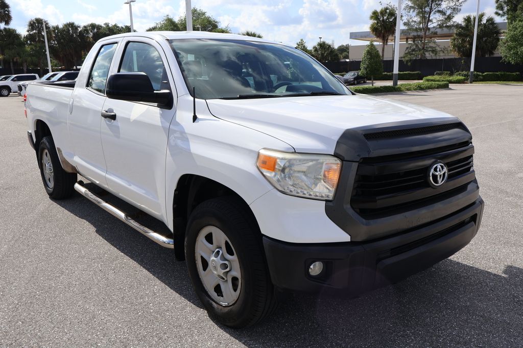 Thumbnail: 2015 Toyota Tundra - 6