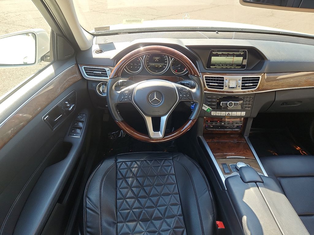 Thumbnail: 2014 Mercedes-Benz E-Class - 11