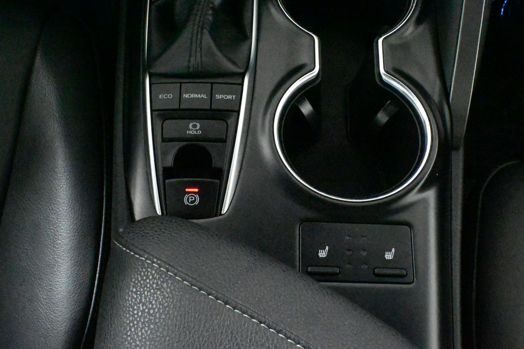 2018 Toyota Camry XSE 25