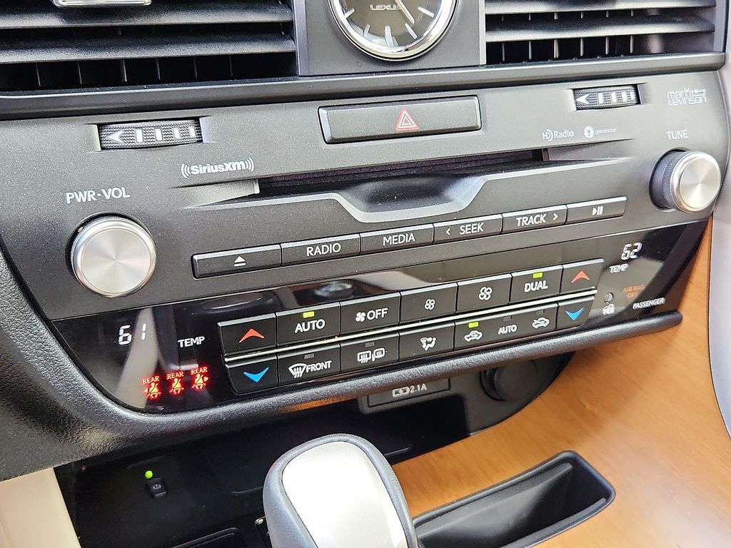 2022 Lexus RX 350 16