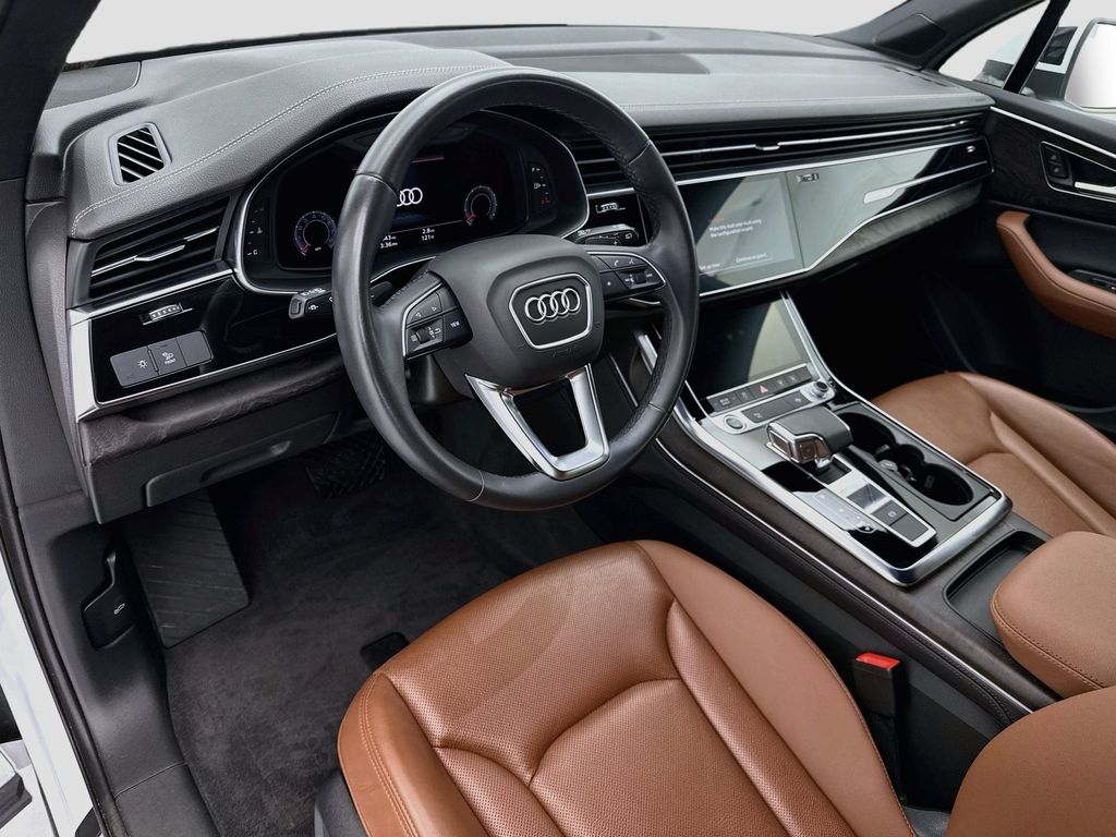 Thumbnail: 2023 Audi Q7 - 9