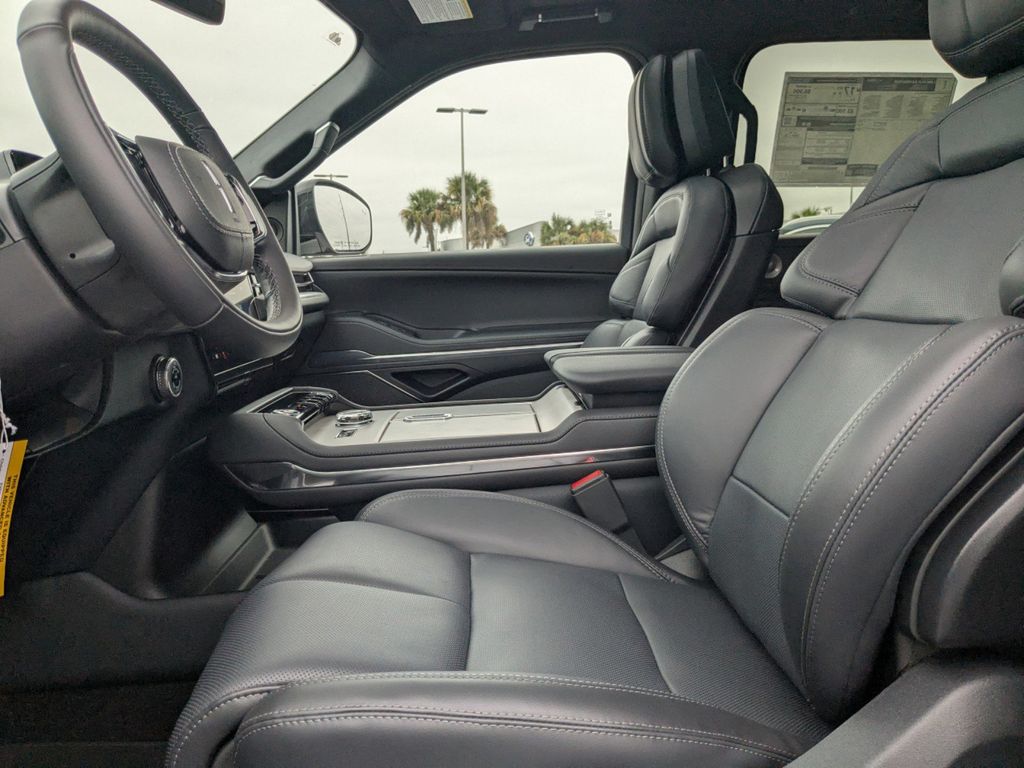 2025 Lincoln Navigator Reserve L