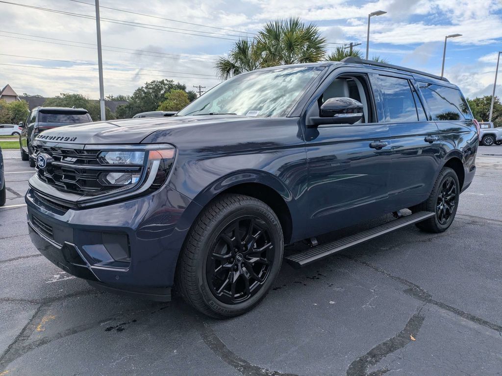 2027 Ford Expedition MAX Platinum