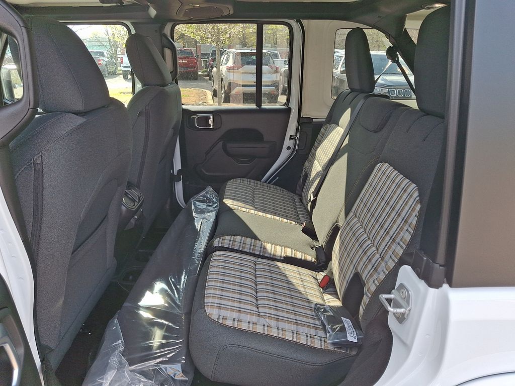 New 2026 Jeep Wrangler SUV