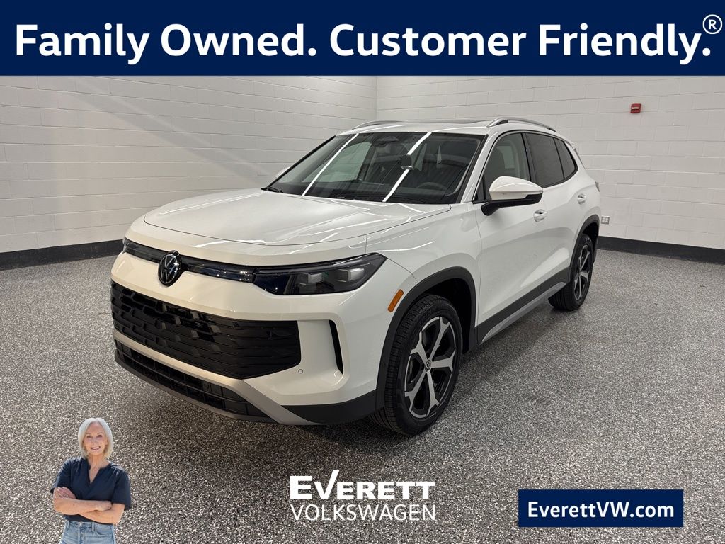 Pure White 2026 Volkswagen Tiguan SUV / Crossover All-Wheel Drive 8-Speed Automatic